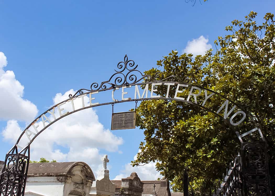 3 Days in New Orleans - Lafayette Cemetery 1 - entrance