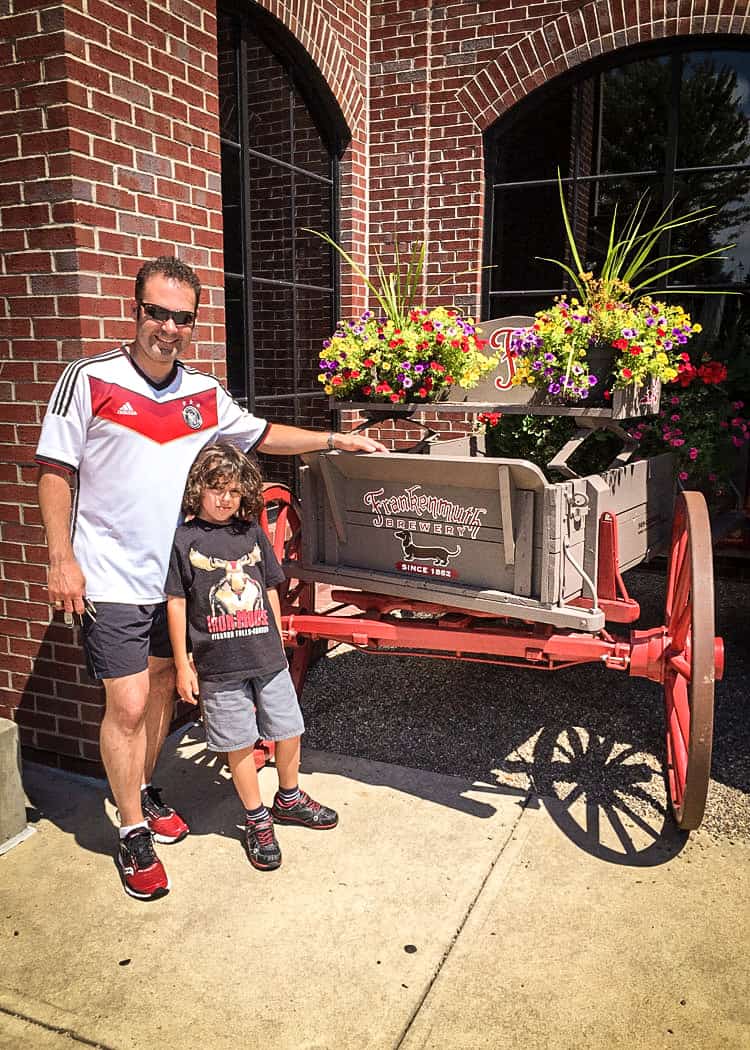 Frankenmuth-Brewery-Hubby-and-Mr.-Bump