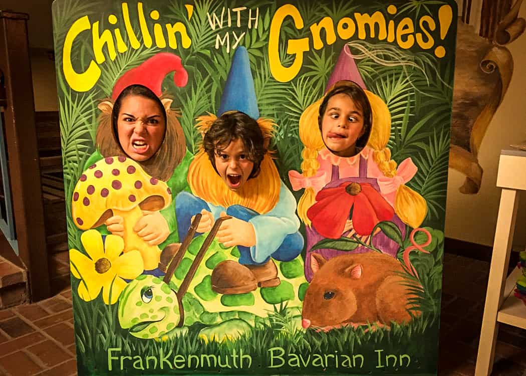 Frankenmuth-Cheesy-Tourist-Photo-Kids