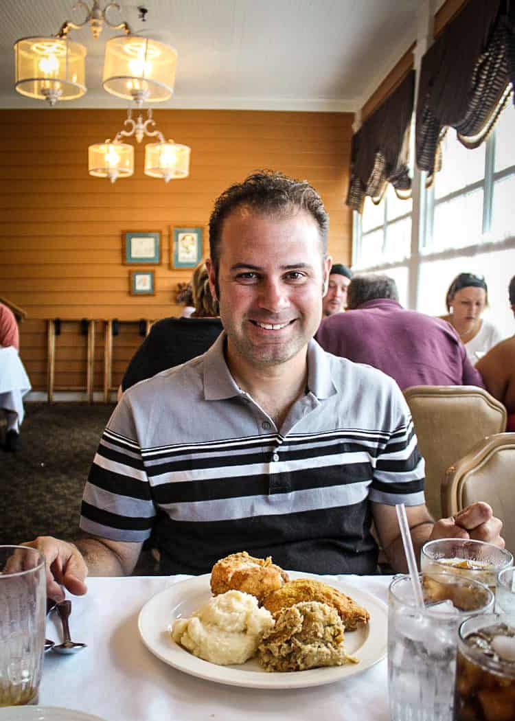 Frankenmuth-Zehnders-Chicken-Dinner-Hubby